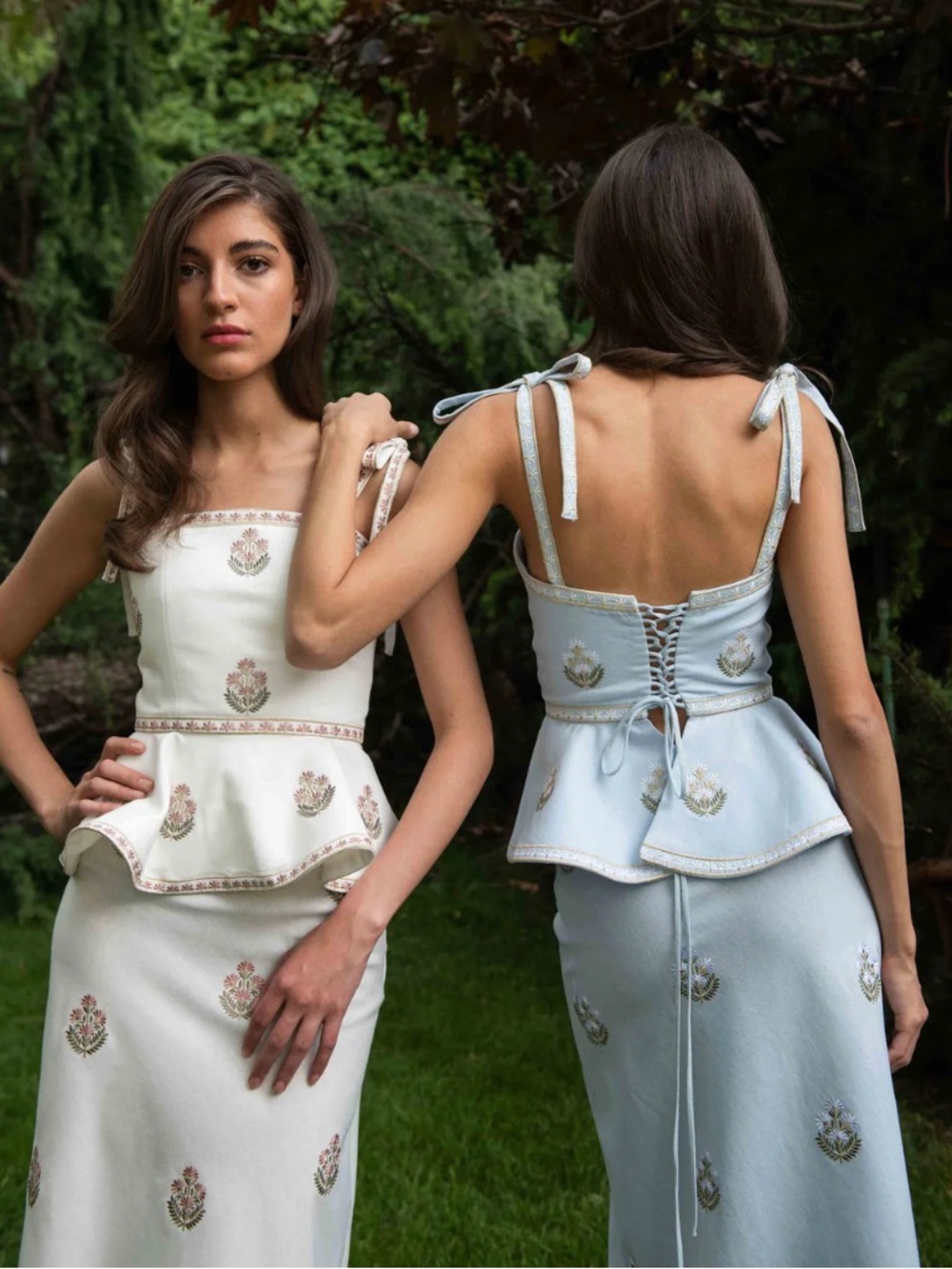 Rosewaterhouse Mina Linen Embroidered Peplum Floral Top in Pastel Blue/Ivory NEW - Picture 8 of 14